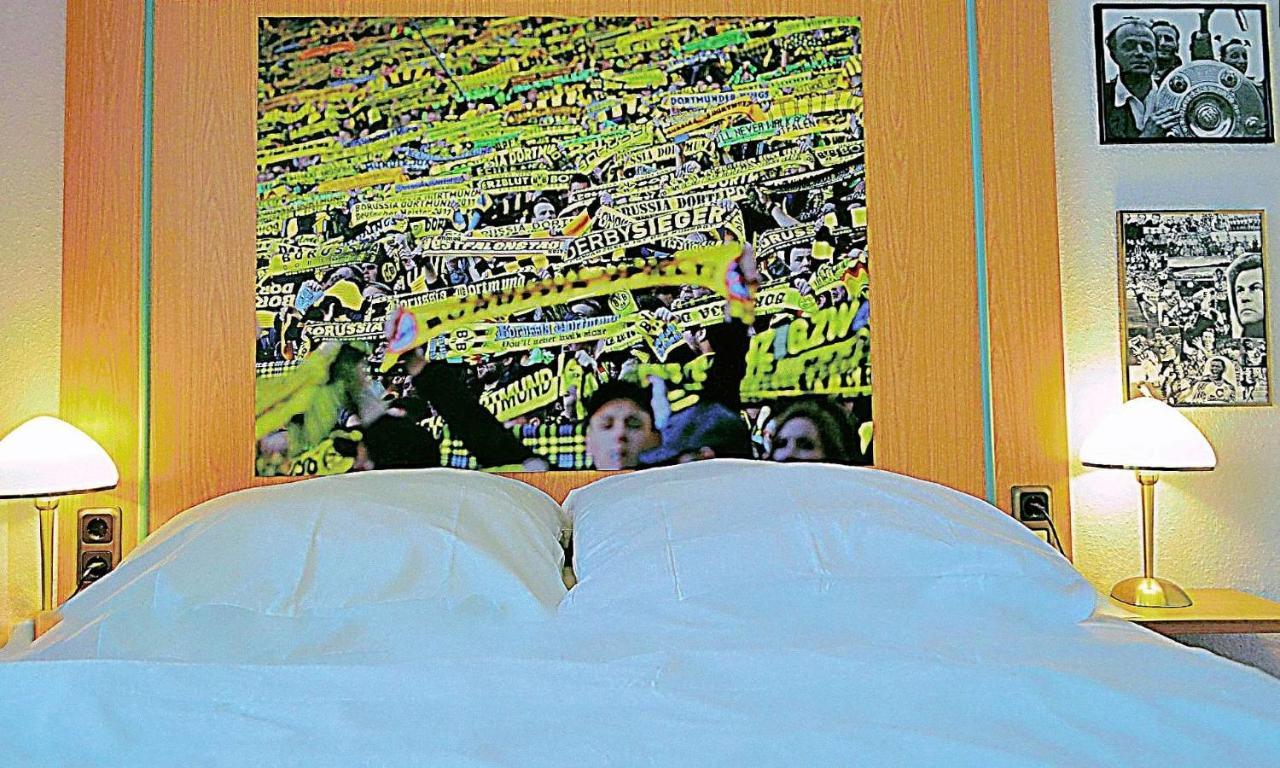 Retro - Art - Hotel Lünen Esterno foto