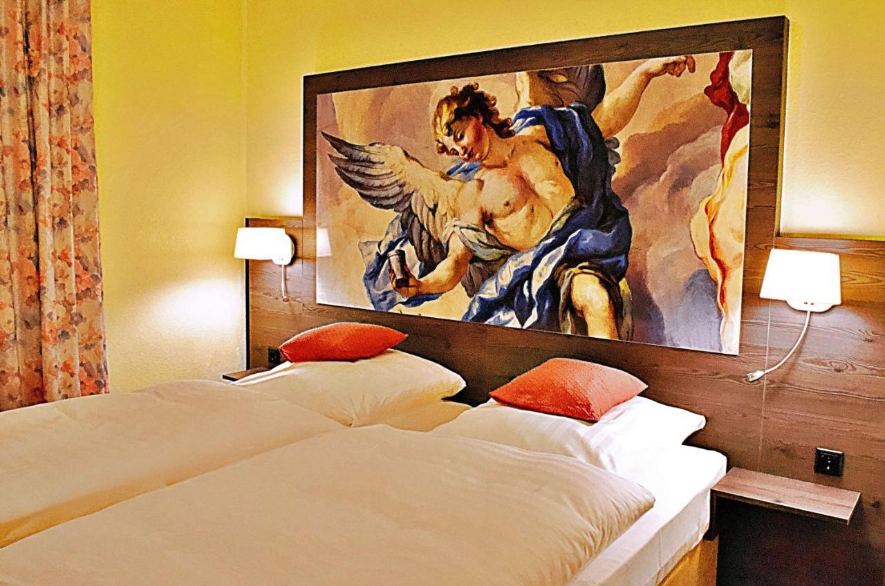 Retro - Art - Hotel Lünen Esterno foto
