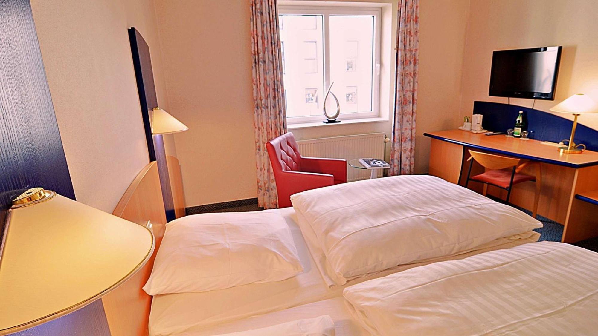 Retro - Art - Hotel Lünen Esterno foto