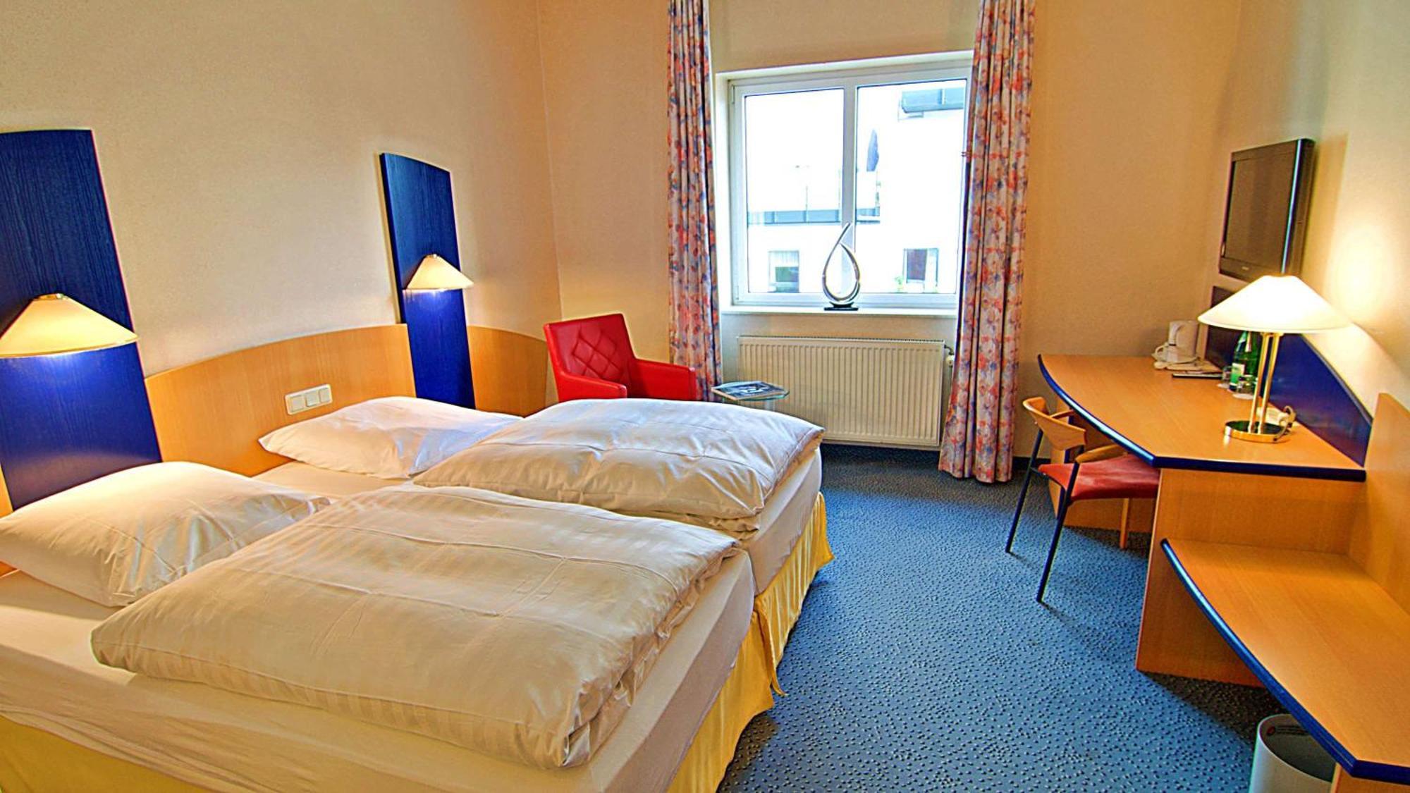 Retro - Art - Hotel Lünen Esterno foto