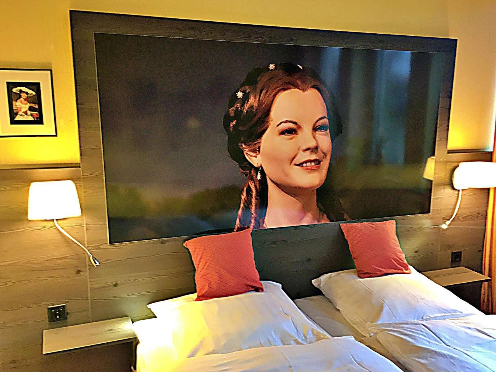 Retro - Art - Hotel Lünen Esterno foto